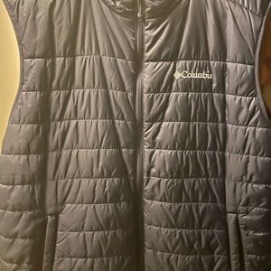 Columbia vest jacket XL good condition